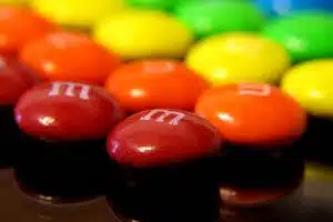 food dye, Credit: Frankieleon, FlickrCC